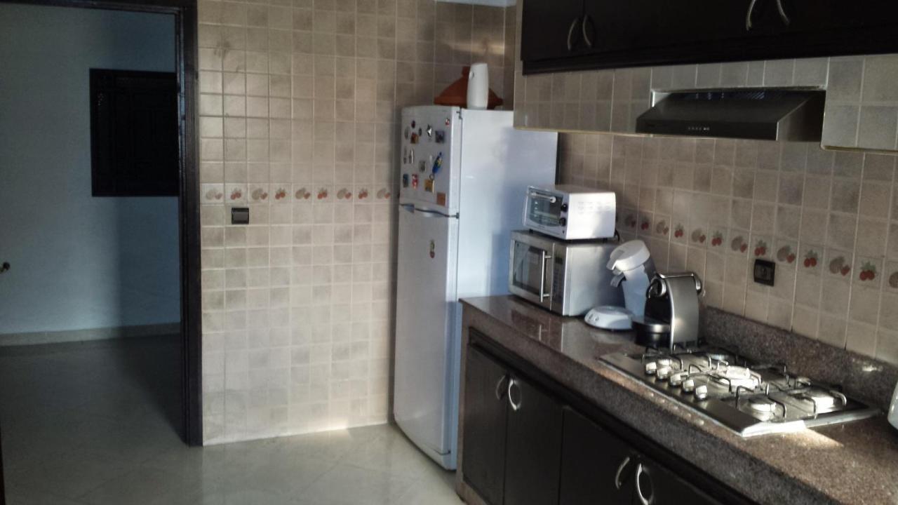 Ayam Room Salé Exteriér fotografie
